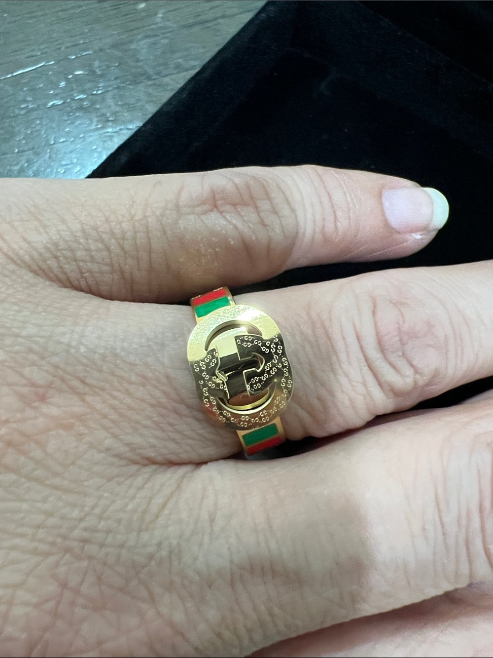 Source Unknown Gold-Tone Ring with Green and Red Enamel Accents
